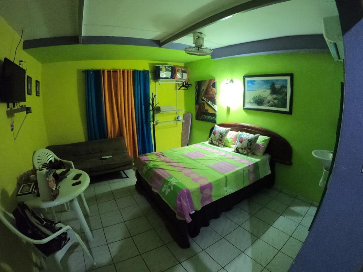 Terrakota Apartments Willemstad Exterior photo