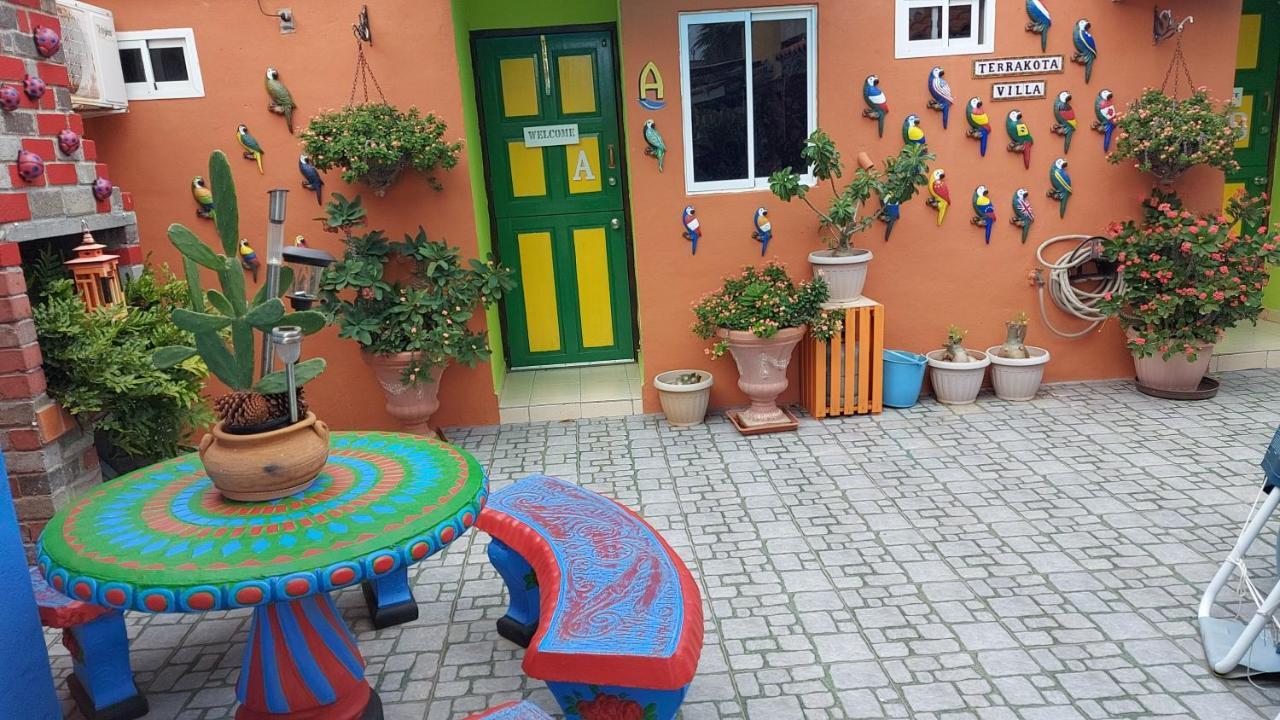 Terrakota Apartments Willemstad Exterior photo